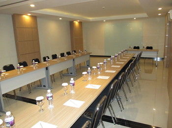 Hotel Nite & Day Batam Jodoh Square