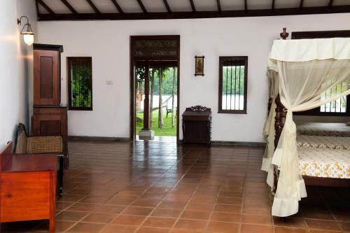 Okvin River Villa
