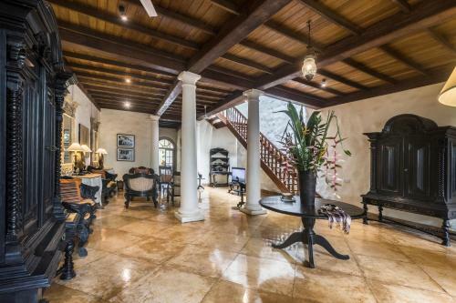 Villa Thambili House