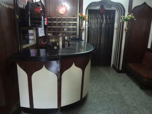 Hostal Hotel Happy Home