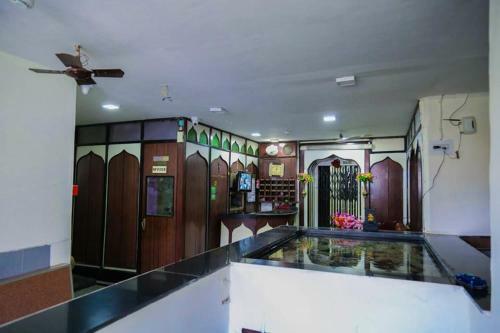 Hostal Hotel Happy Home