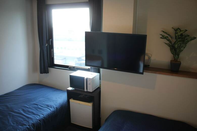 Hotel Livemax Mihara-ekimae