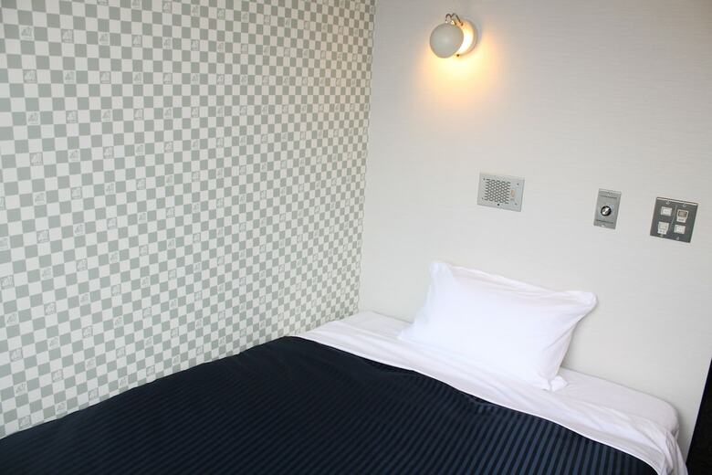 Hotel Livemax Mihara-ekimae