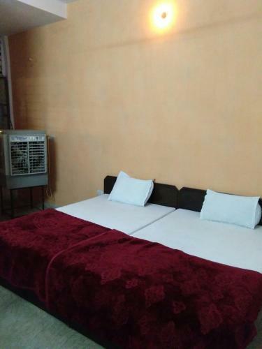 Hostal Khandela Paying Guesthouse