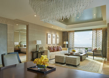 Hotel Shangri-la At The Fort, Manila