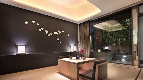 Hotel Wellspring By Silks