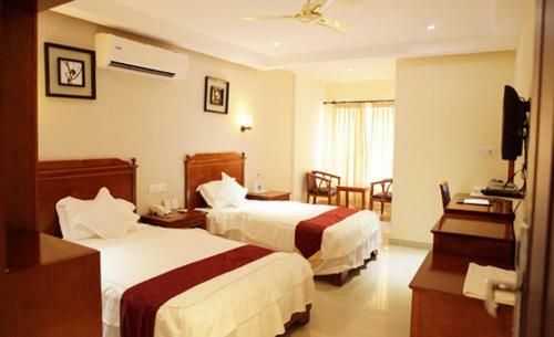 Hotel Athirappilly Residency