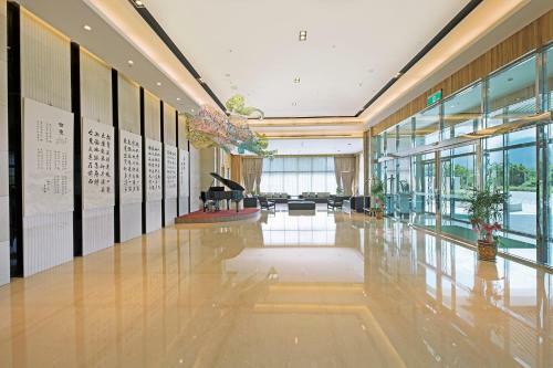 Naruwan Galaxy Hotel