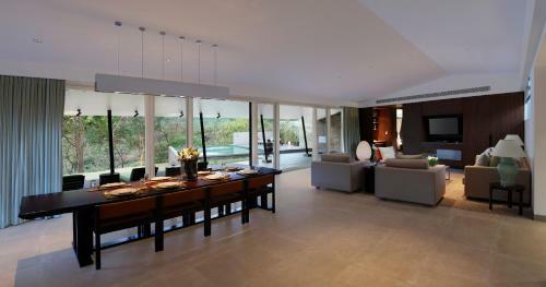 Hotel Hilton Shillim Estate Retreat And Spa