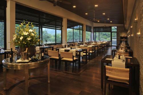 Hotel Hilton Shillim Estate Retreat And Spa