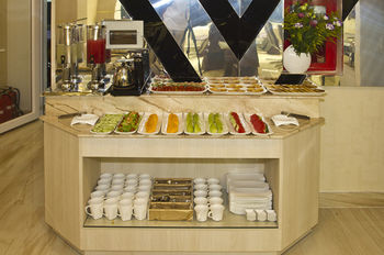 New Sun Hotel