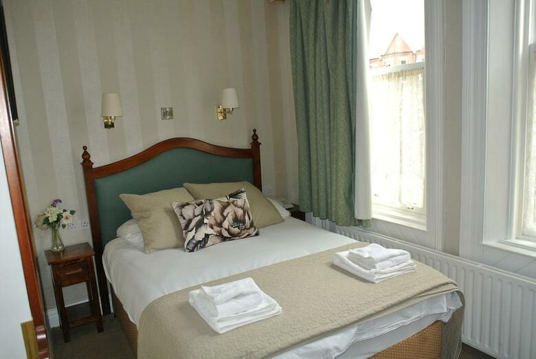 Hotel Egans House