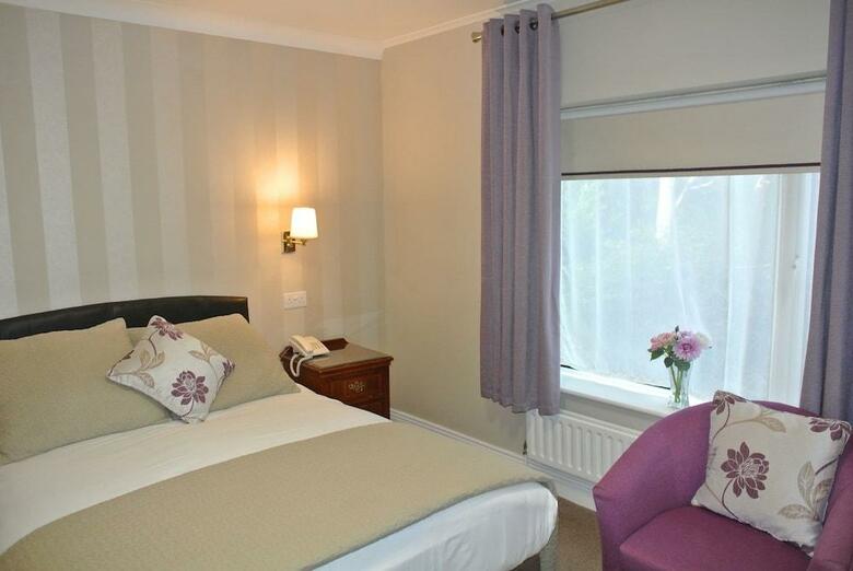 Hotel Egans House