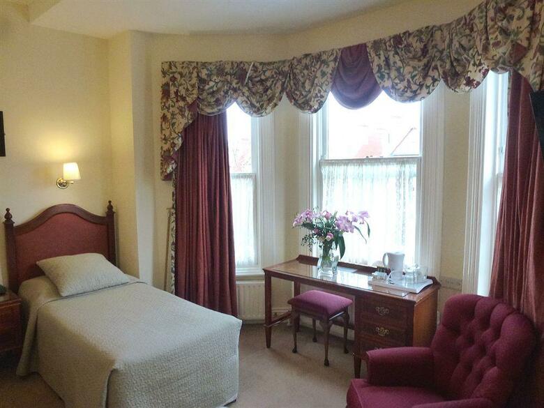 Hotel Egans House