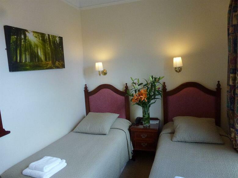 Hotel Egans House