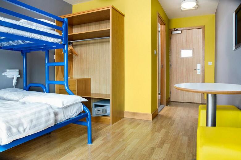 Hostal Jacobs Inn Hostel