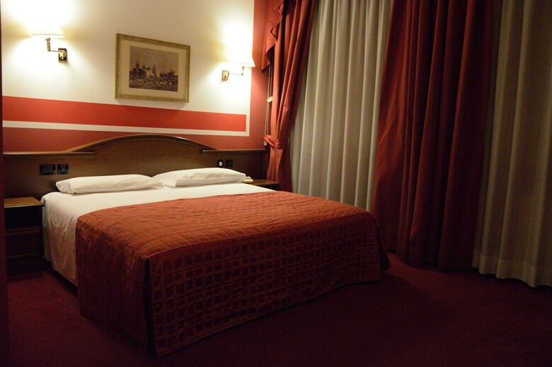 Cristallo Hotel