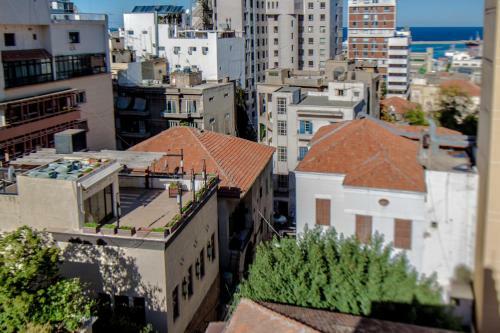 The Grand Meshmosh Hotel