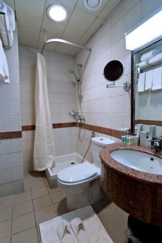 Hotel Dar Al Eiman Al Nour
