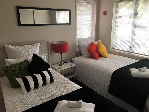 Bed & Breakfast Great Location & Value Own Bathroom