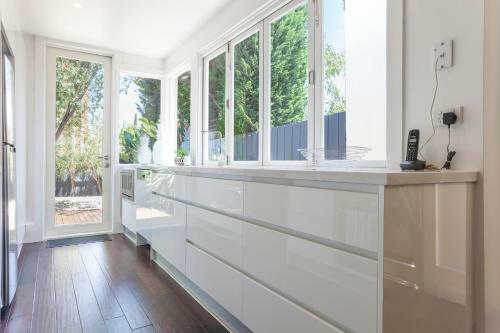 Boutique Stays - South Yarra Lane