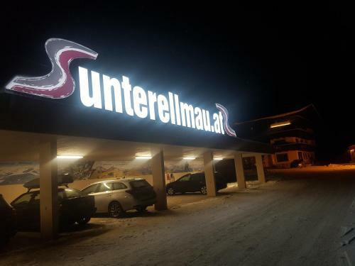 Ski In Ski Out Hotel Unterellmau