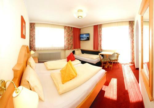 Ski In Ski Out Hotel Unterellmau