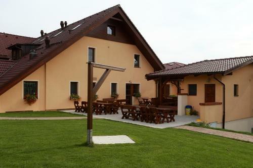 Hostal Wellness Penzion Pod Rozhlednou