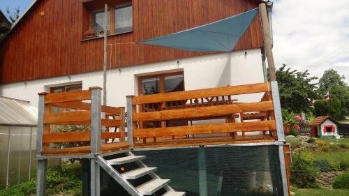 Hostal Ubytov�n� U Kapli?ky
