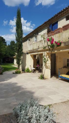 Bed & Breakfast Domaine De Bertrandy
