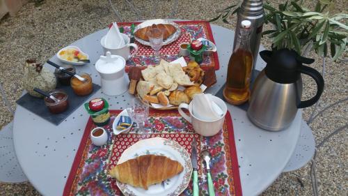 Hostal Le Clos Des Aramons
