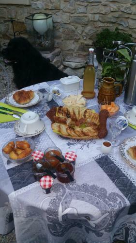 Hostal Le Clos Des Aramons