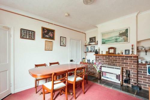 Hostal Cotefields B&B