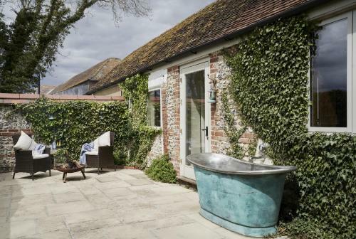 The Cottages At Launceston Farm