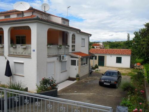 Apartment In Petrcane With One-bedroom 1