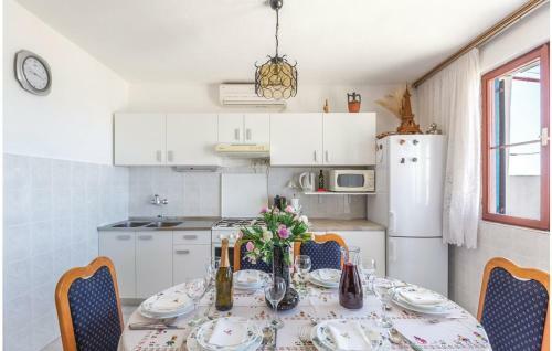 Holiday Home Drobnjak