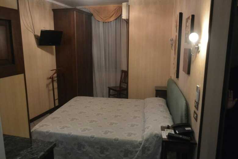 Hotel Italia