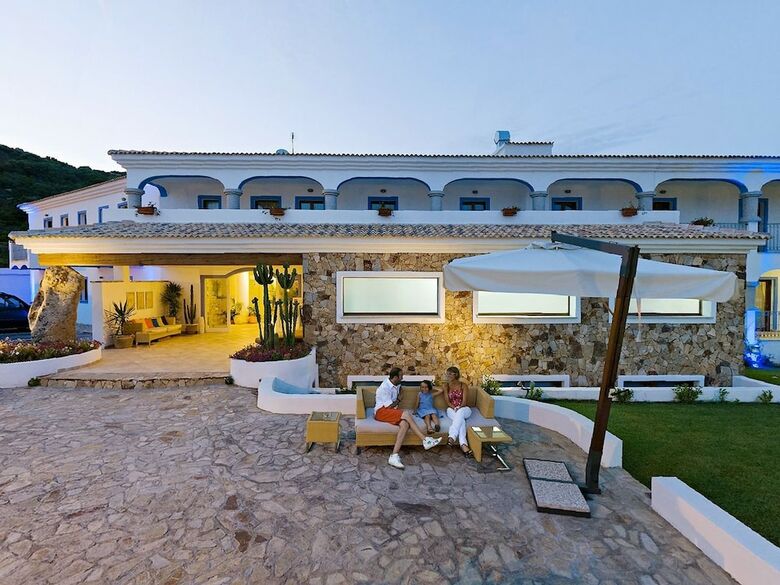 Diana Hotel