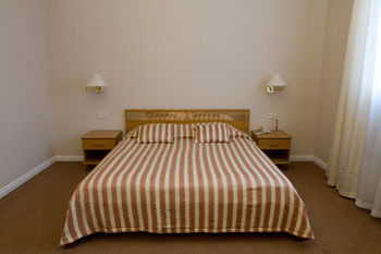 Sarunas Hotel