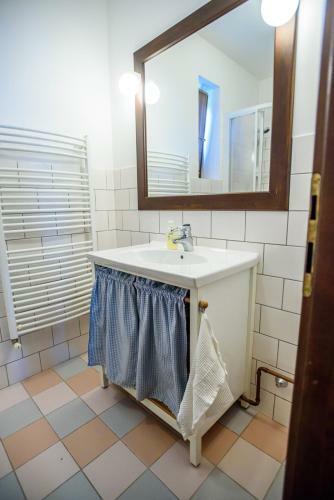 T�reki Apartments