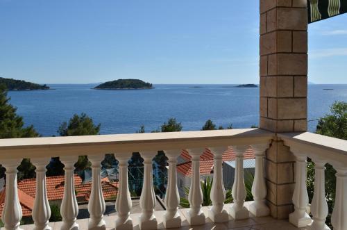 Apartment In Prizba With Two-bedrooms 1