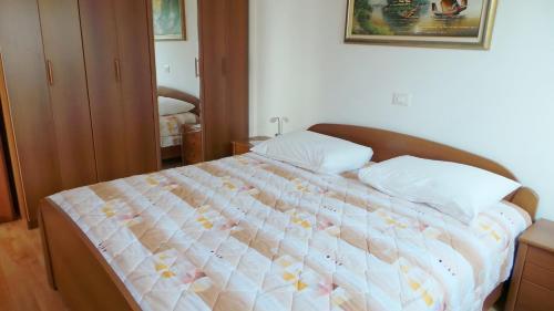 Apartment In Pula/istrien 17418