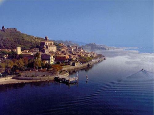 Borgo Di Ceri B&B