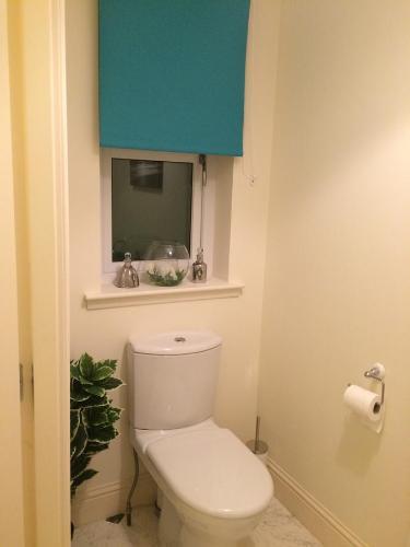 Woodgrove Apartment