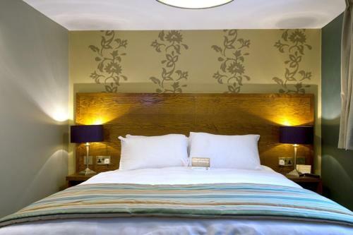 Hotel The Hatchet Inn