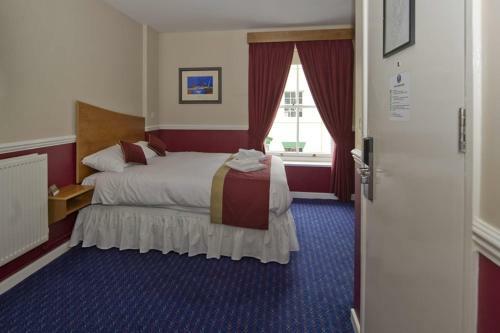 The Queen's Hotel