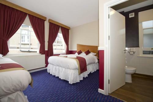 The Queen's Hotel