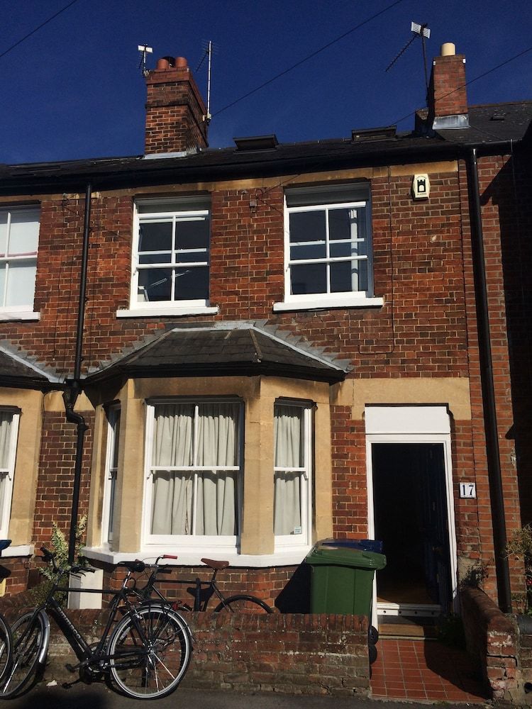 Hotel 17 Chilswell Road
