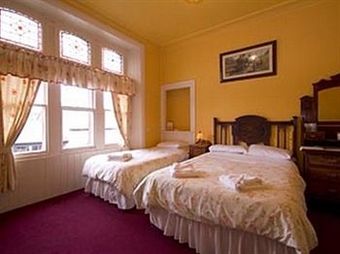Station Hotel