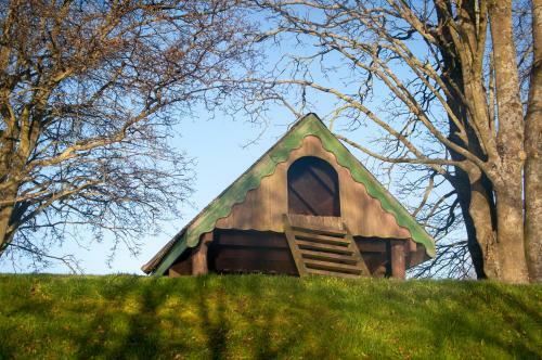 River Edge Lodges